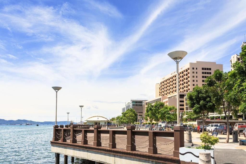 Toojou Kota Kinabalu Exterior foto