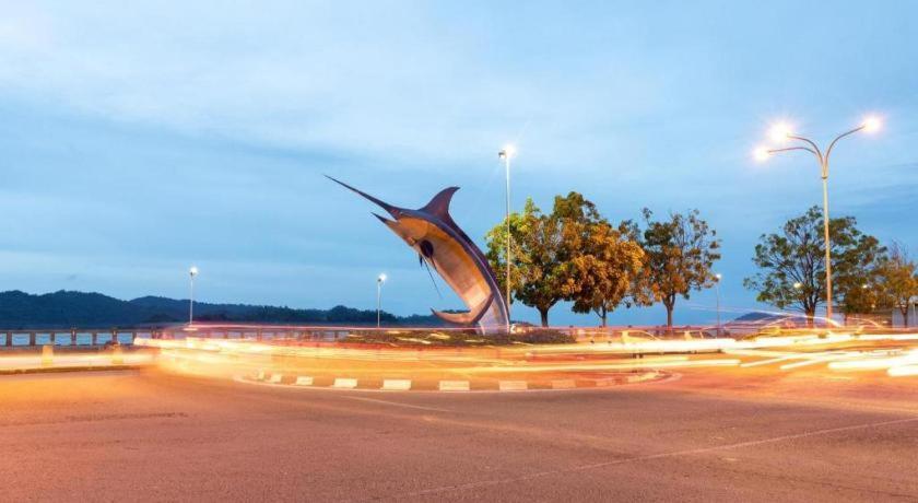 Toojou Kota Kinabalu Exterior foto
